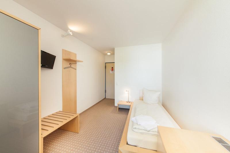 Garner - Akademie Hotel 2*